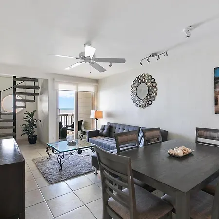 Listen To The Waves Break! Beachfront Condo, Shared Pools In Beautiful Resort